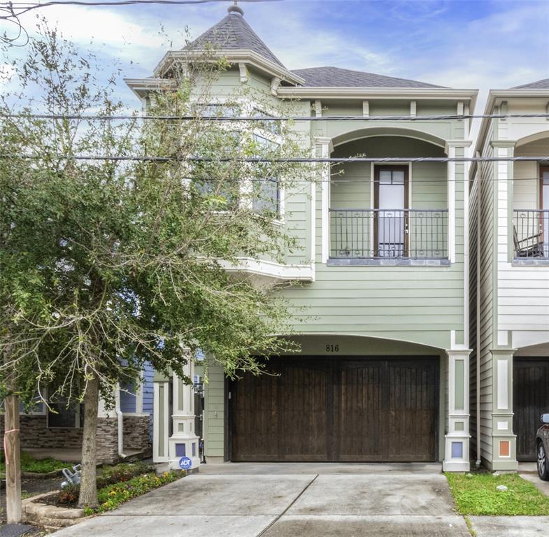 Foto principal - 816 Alexander St