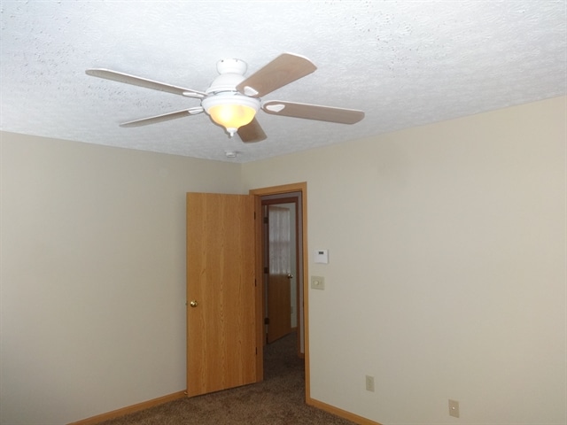 Building Photo - 5635 Tarben Woods Ct