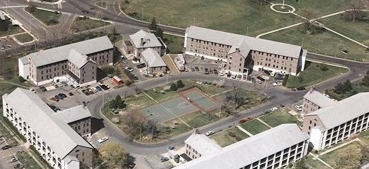 Foto principal - Barker Circle - Building 287