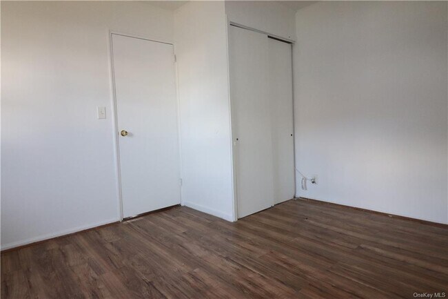 Foto del edificio - 44 Troy Ln