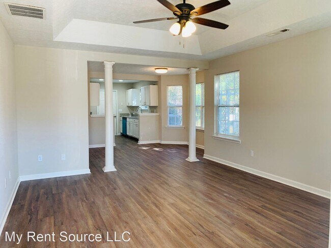 Foto del edificio - 3 br, 2 bath House - 405 Foot Log Lane