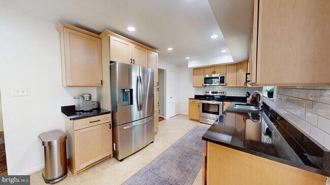 Foto del edificio - 6705 Little Ann Ct