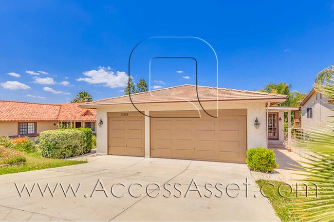 Foto del edificio - 22908 Canyon Lake Dr S