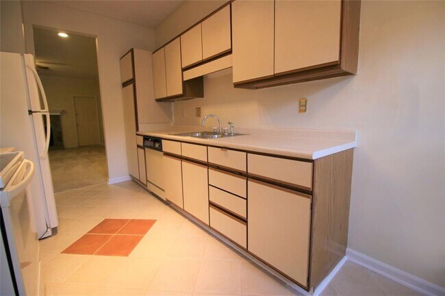 Foto del edificio - 4028 Elm St