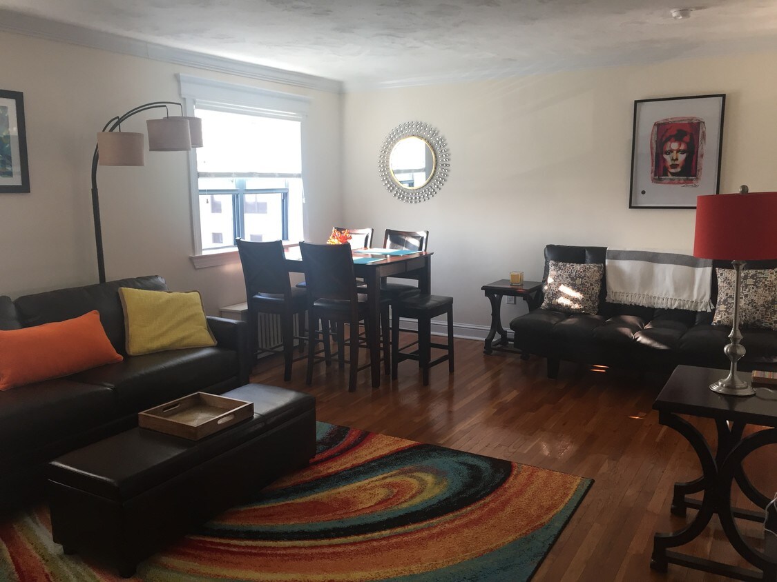 Foto principal - 300 Deal Lake Dr