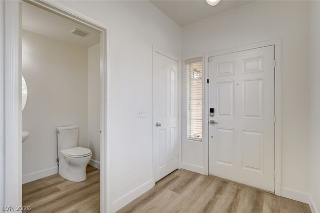 Foto del edificio - 8912 Nautilus Vista Ct