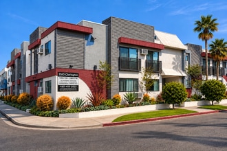 Building Photo - 3510 Clarington Ave