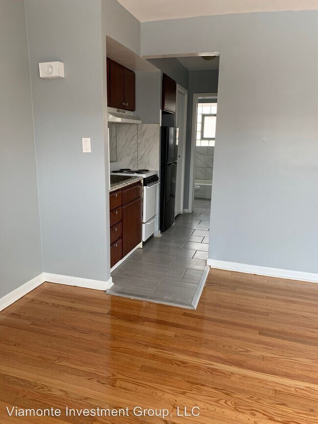 Foto del edificio - 4325 W 95th St