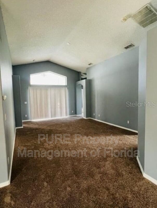 Foto del edificio - 16225 Egret Hill St