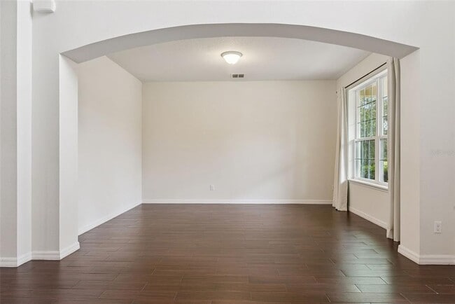 Building Photo - 660 Fanning Dr