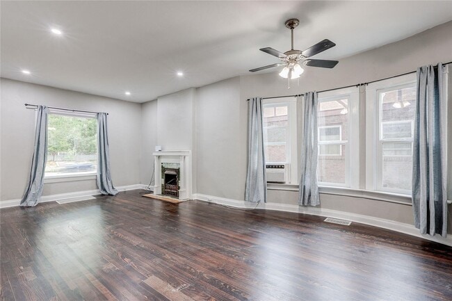 Photo - 1317 S University Blvd (Denver, CO) House