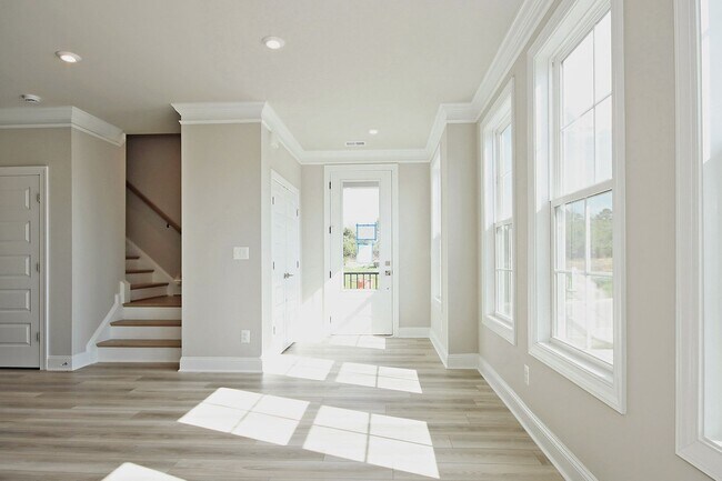 Foto del edificio - Dog-Friendly Townhome in Crozet's Glenbrook Neighborhood