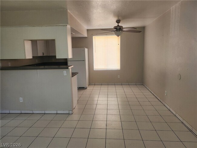 Foto del edificio - 4737 Thunderbolt Ave