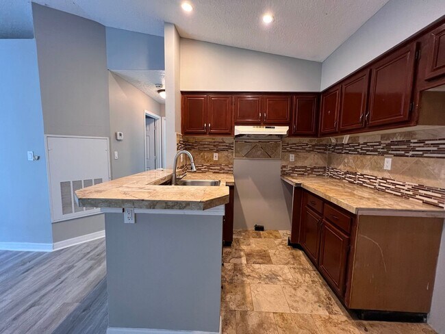 Building Photo - The perfect home waiting for you!