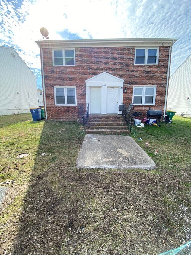 Foto principal - 800 Arlington Rd