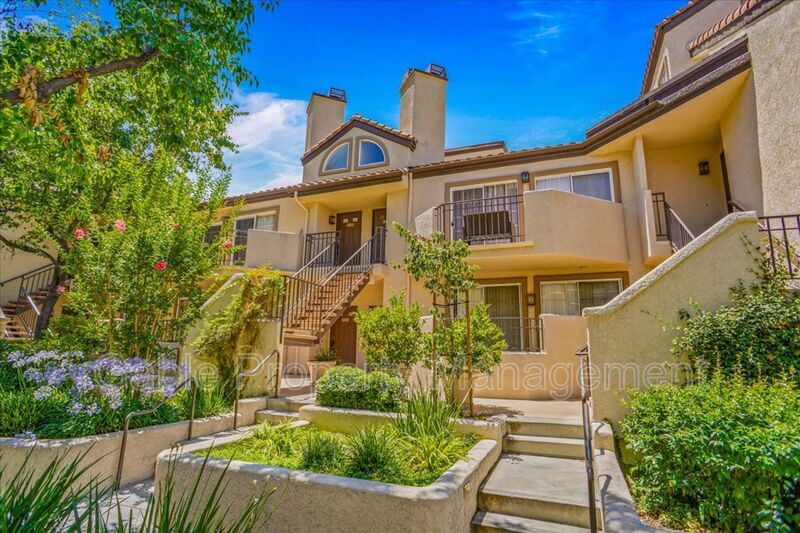 24153 Del Monte Dr., Santa Clarita, CA 91355 House Rental in Santa