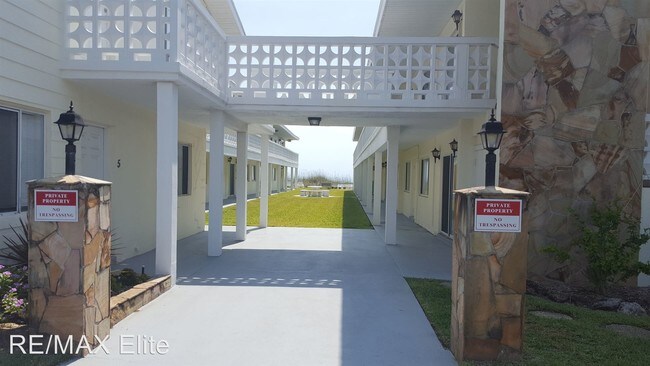 Foto del edificio - 1563 S Atlantic Ave