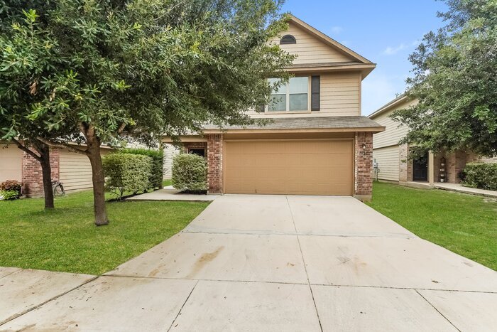 Foto principal - 8826 Scarlett Pl