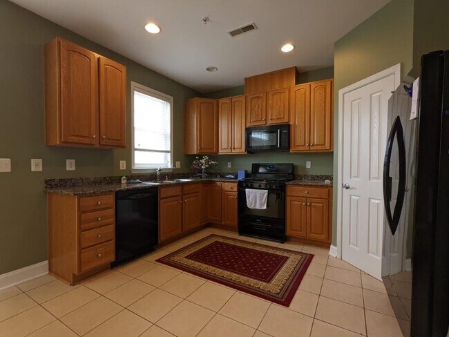 Foto del edificio - 833 Ramsay St