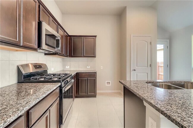 Foto del edificio - 11408 Milano Dr