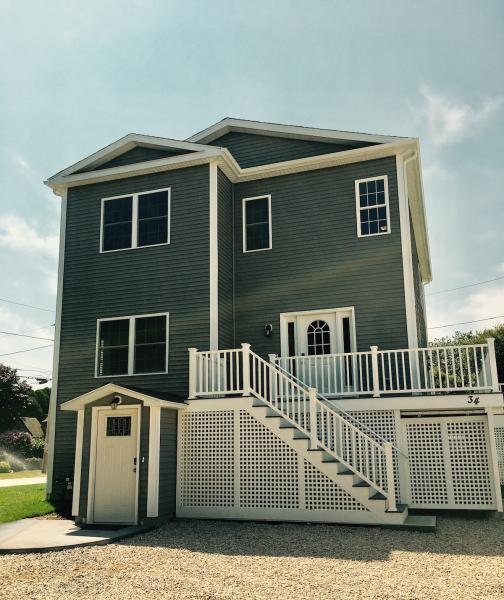 Primary Photo - 34 Elizabeth Rd