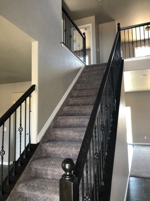 Foto del edificio - 1295 Baker Pass St