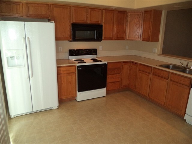 Foto del edificio - 1330 N Andrew Dr