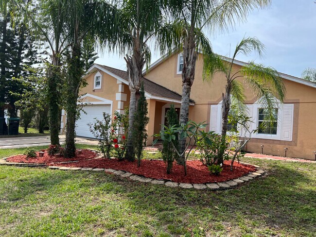 Foto del edificio - 844 Alabama Woods Ln