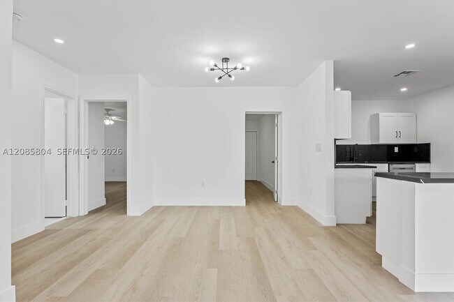 Building Photo - 2610 NW 83rd Ave