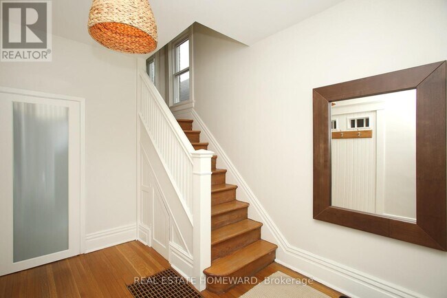 Photo du bâtiment - 266 Salem Ave