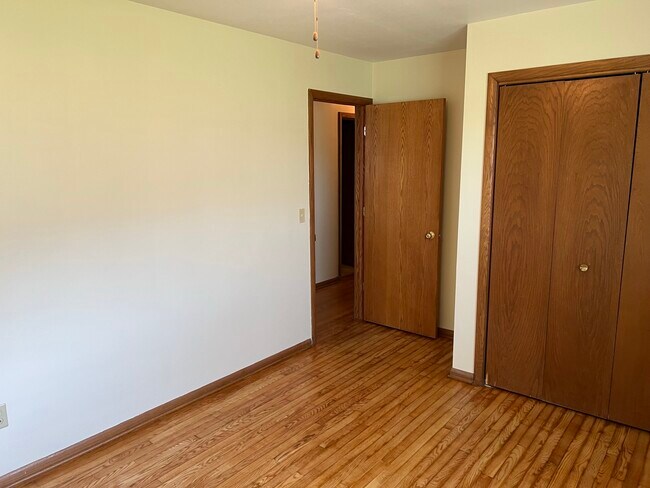 Building Photo - 5801 Bjelde Ln