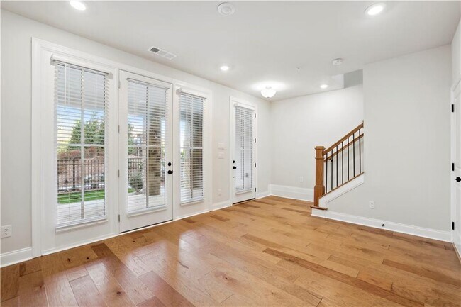 Foto del edificio - 410 Townly Ct