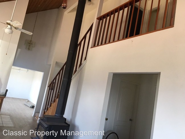 Building Photo - 3 br, 2 bath House - 6850 Rancheria Road