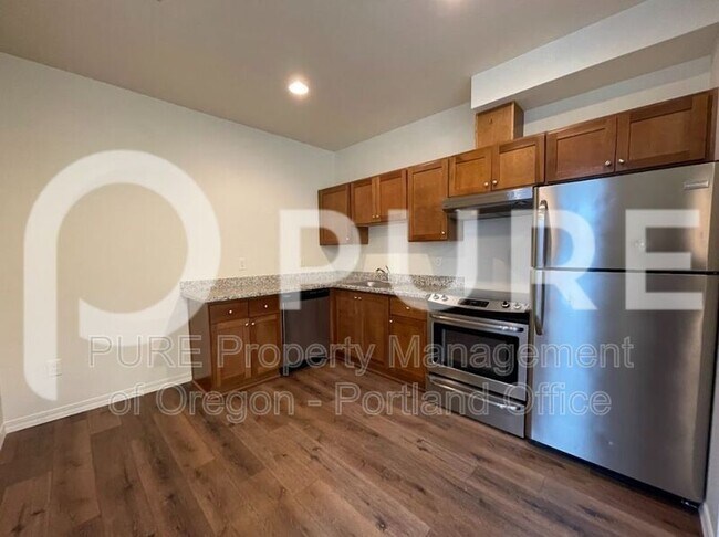 Foto del edificio - 5490 SE Milwaukie Ave