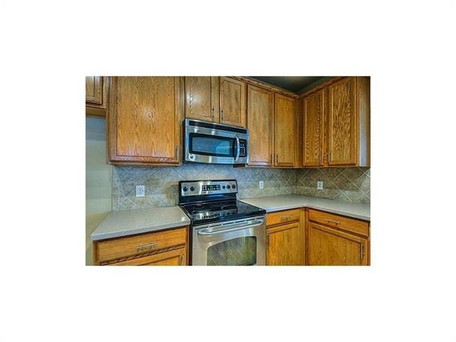 Foto del edificio - 14714 Crystal Lk Dr
