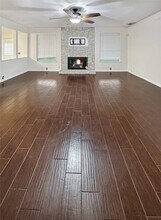 Building Photo - 18707 Woodbreeze Dr