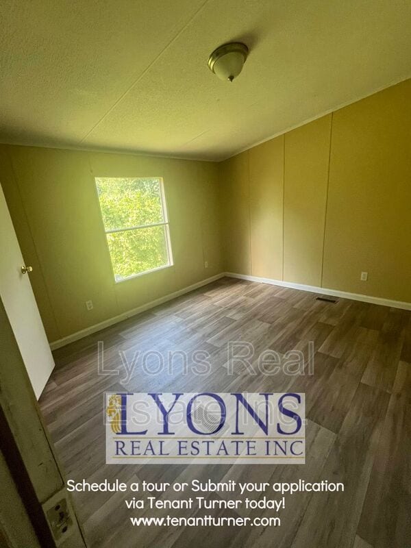 Building Photo - 507 Ravenwood Dr