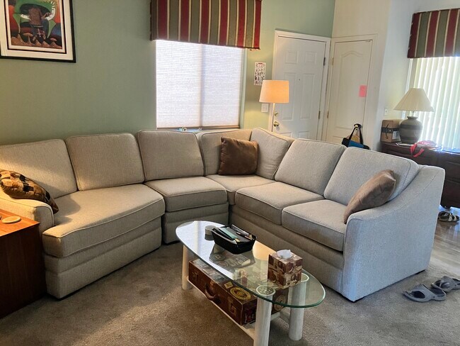 Foto del edificio - 9151 W Greenway Rd