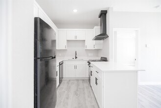 Building Photo - 2101 Reinke Rd