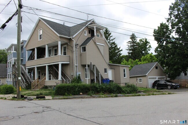 Building Photo - 46 Pulaski St