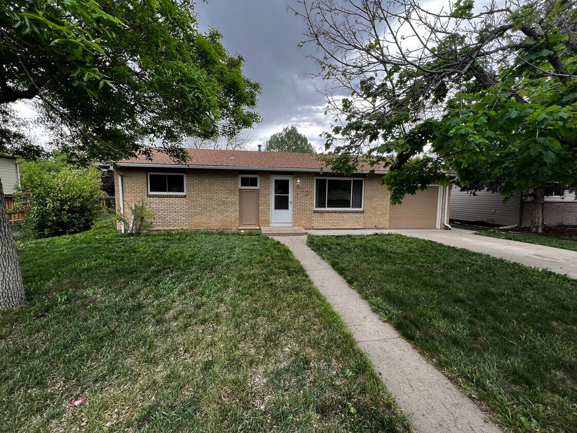 Primary Photo - Adorable 3 bed 1 bath home in Fort Collins!