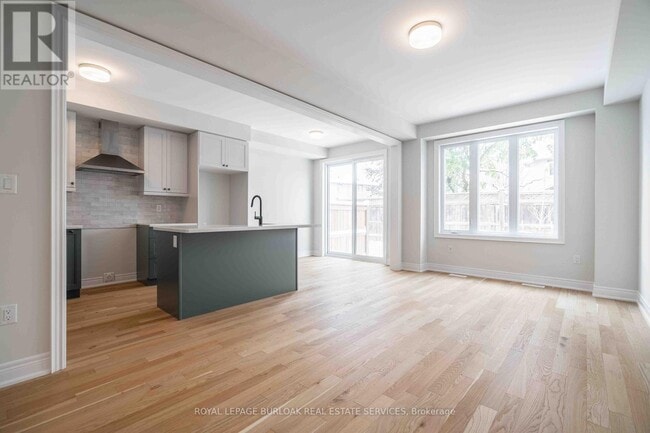 Building Photo - 2184 Postmaster Dr