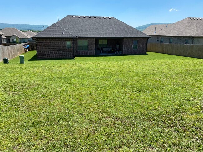 Foto del edificio - 551 Captain Stockton St