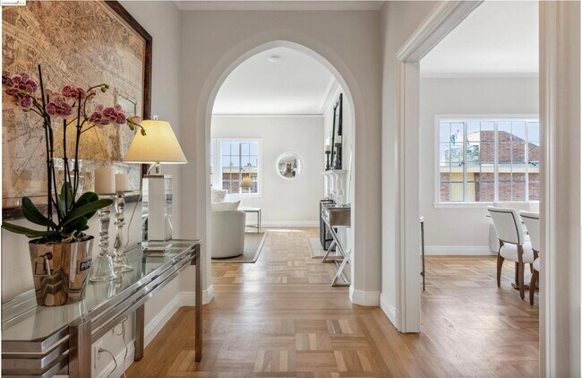 Foto del edificio - 5301 Broadway Terrace
