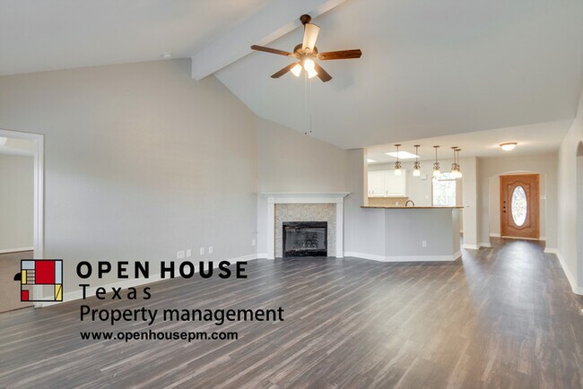 Building Photo - 6321 Pierce Arrow Dr, Arlington
