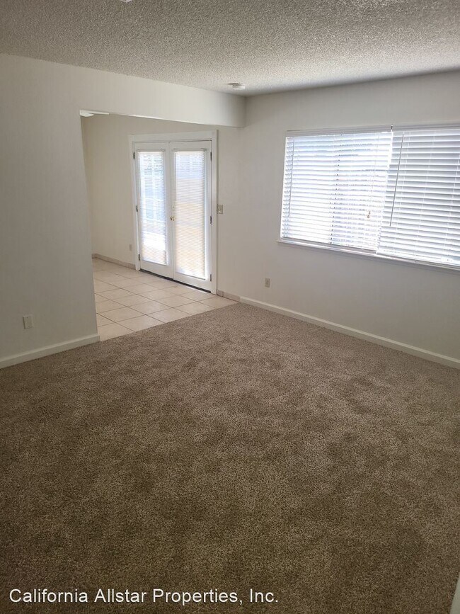 Foto del edificio - 3 br, 2 bath House - 532 Mary Todd Lane