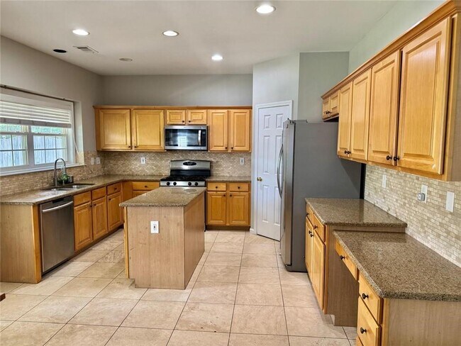 Foto del edificio - 230 Albrighton Ct