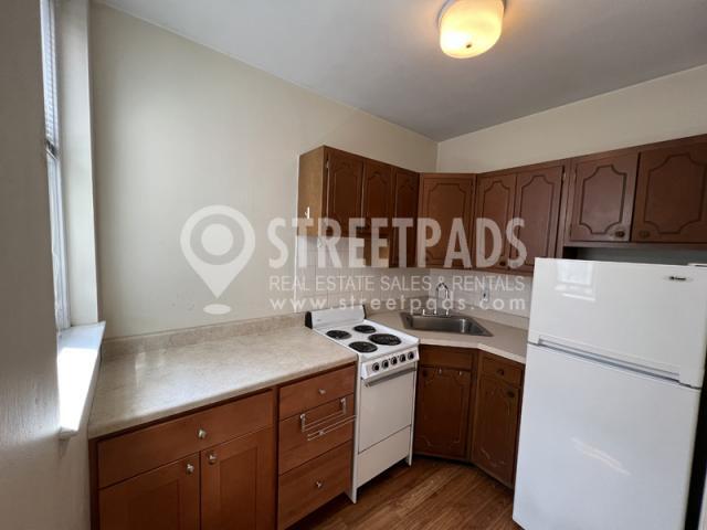 Building Photo - 1 bedroom in Boston MA 02134