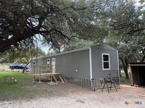 Building Photo - 307 Quail Run St