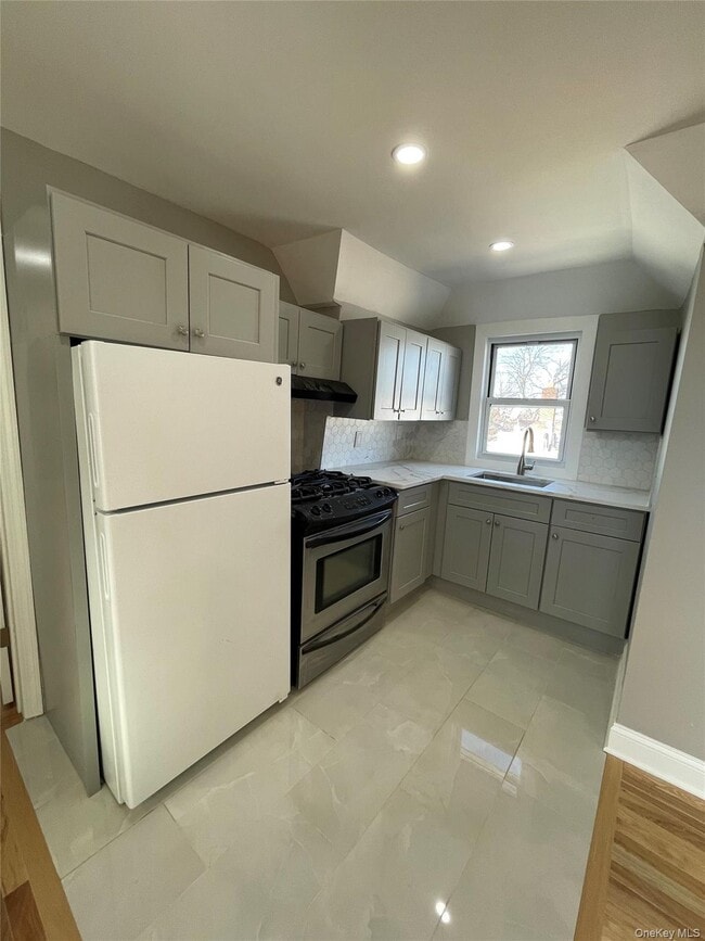 Building Photo - 78-38 80th St